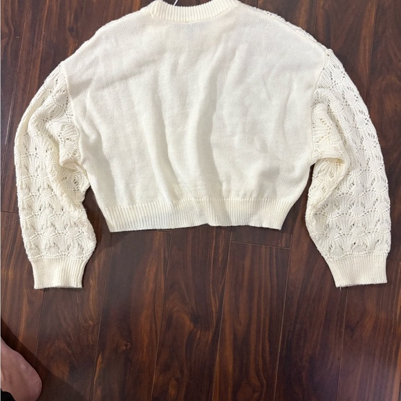 H&M Cream Textured Knit Sweater - Picture 4 of 4